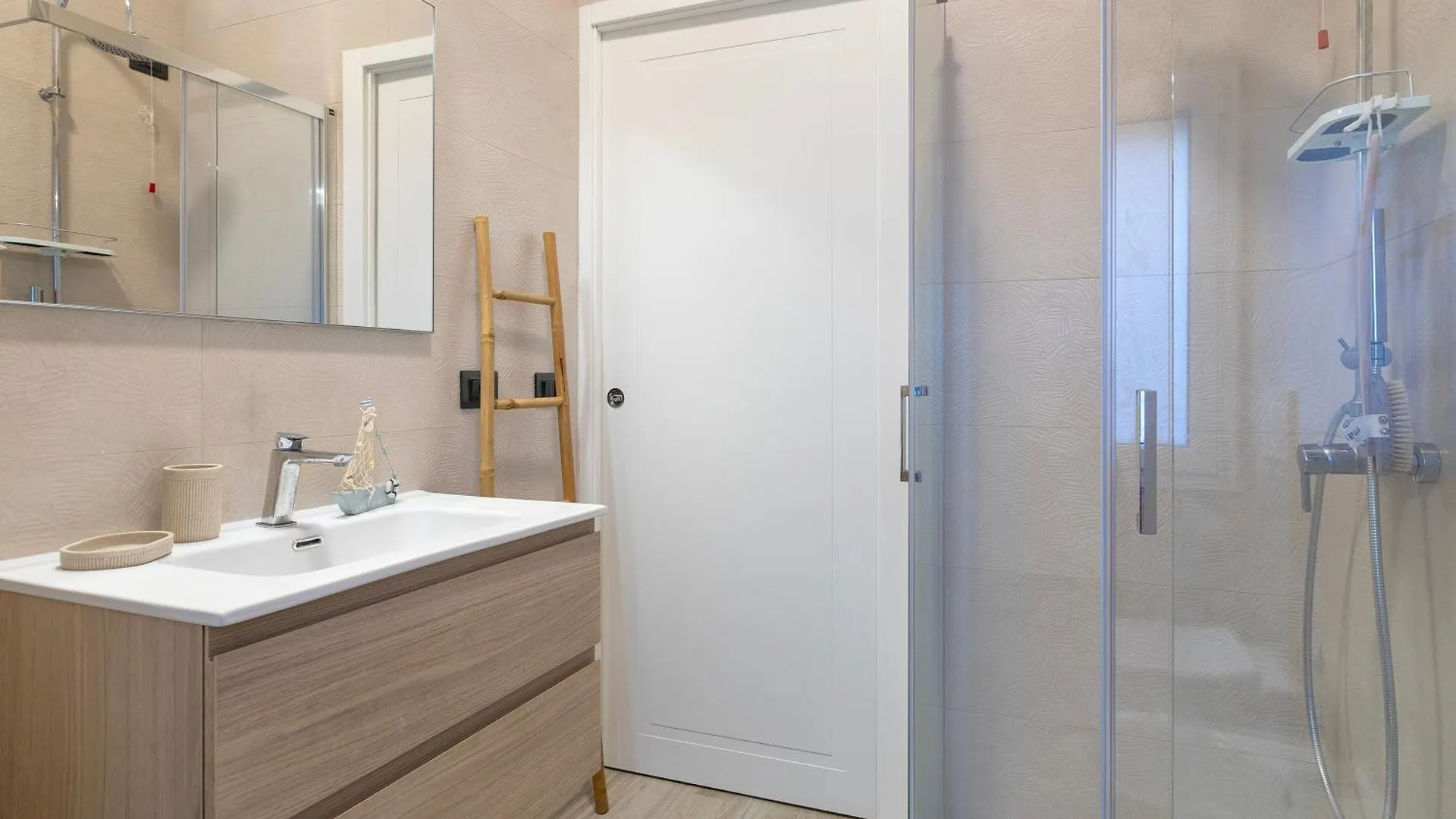 Sardinia Re - Porto Conte Blue Bay Apartment Alghero